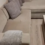 Calm & Fully Equipped Argisht Partez וארנה